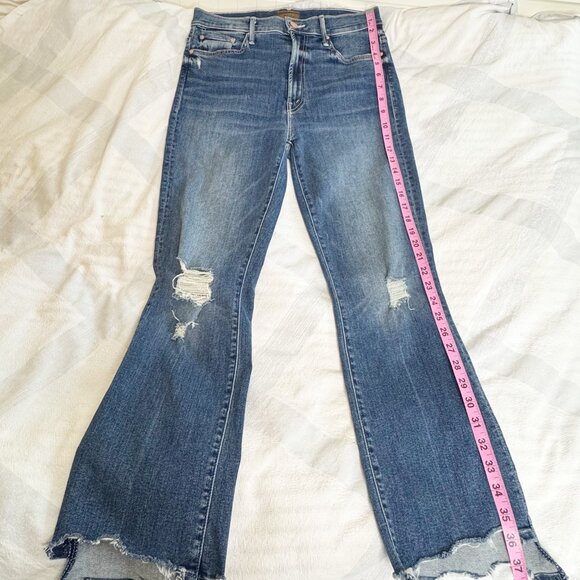 Mother The Insider Crop Step Chew Jeans | Size 29 | Dancin’ on Coals Wash - Picture 7 of 16